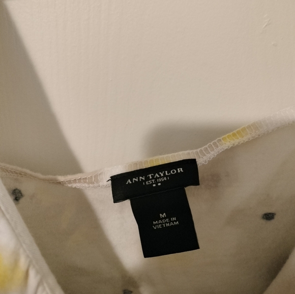 Cute Floral Yellow and Brown Women's Ann Taylor Tank Top - Picture 3 of 3